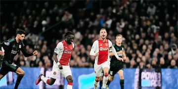 Bertrand Traoré face à Zwolle